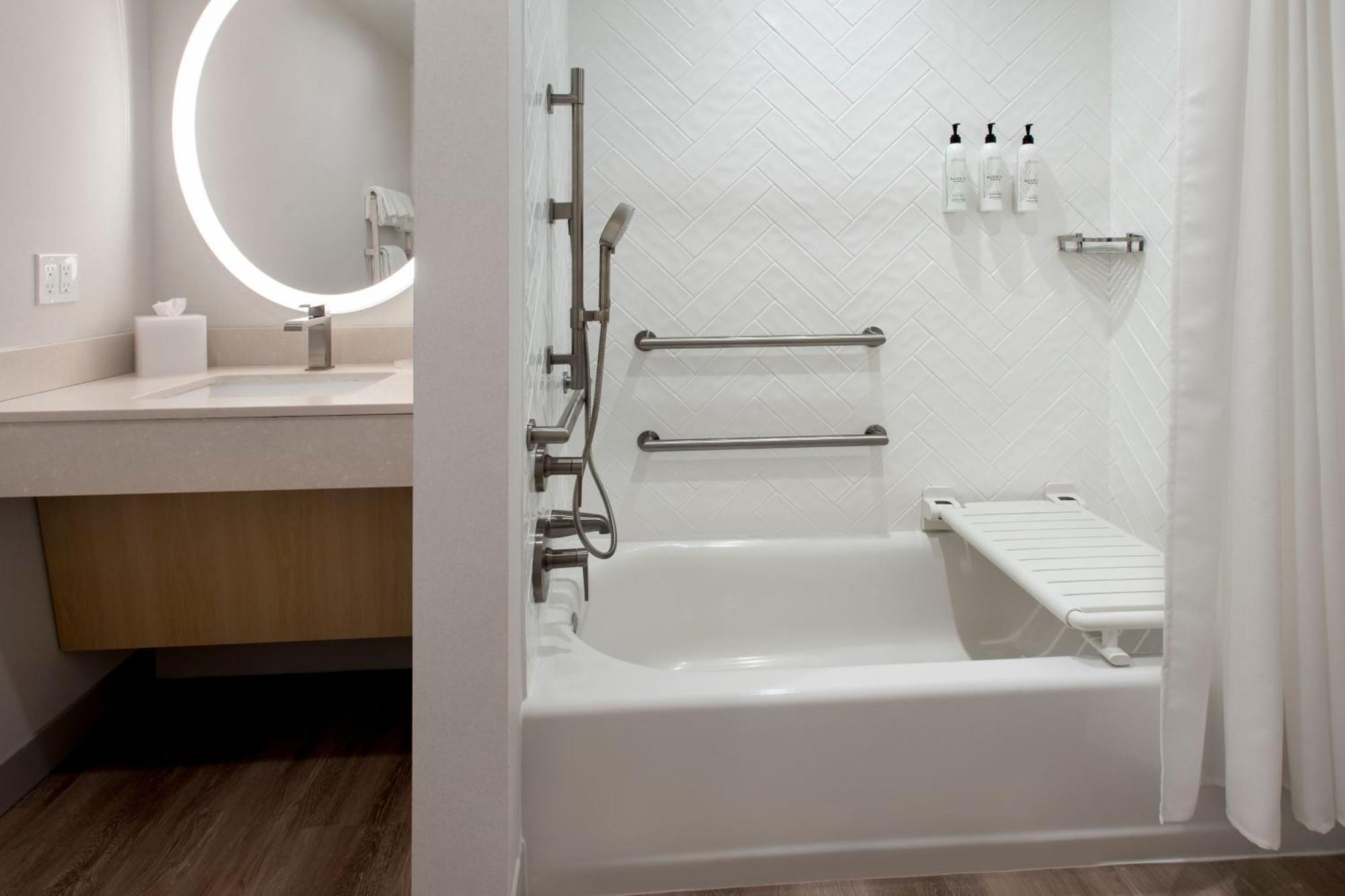 Towneplace Suites Portland Airport Me South Portland Ngoại thất bức ảnh