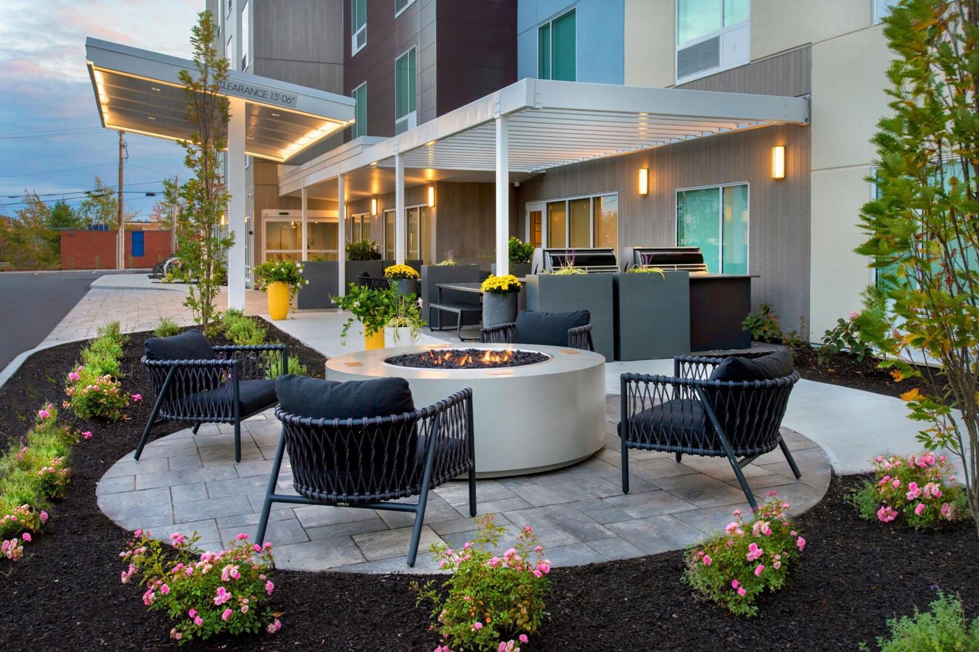 Towneplace Suites Portland Airport Me South Portland Ngoại thất bức ảnh